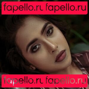 Debochan / __d.e.b.o.__ / deboramoon Onlyfans Photo Gallery 