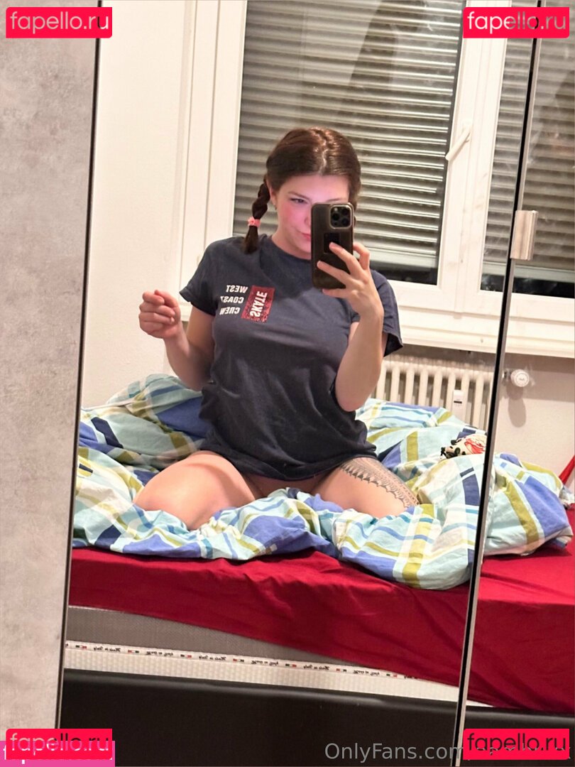 aambrixx / aambrixx_ Onlyfans Photo Gallery 