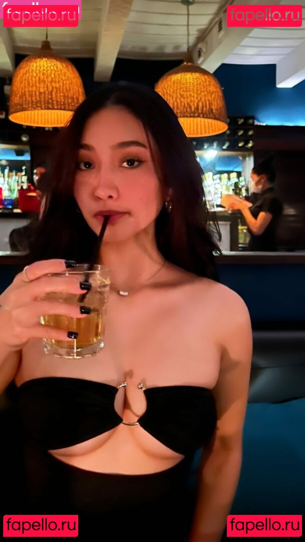 salysaouk Onlyfans Photo Gallery 