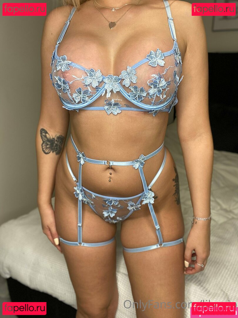 lily_vip / lilyvip Onlyfans Photo Gallery 