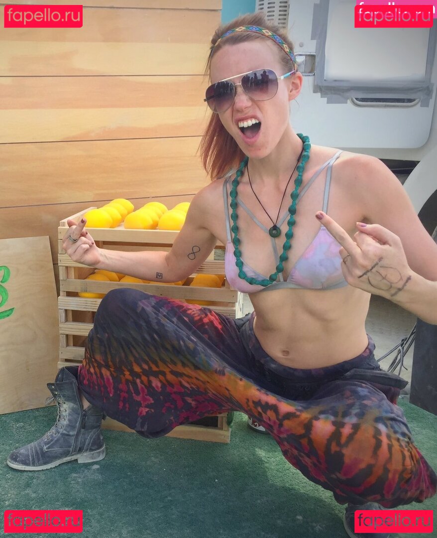 Marisha Ray / Marisha_Ray Onlyfans Photo Gallery 