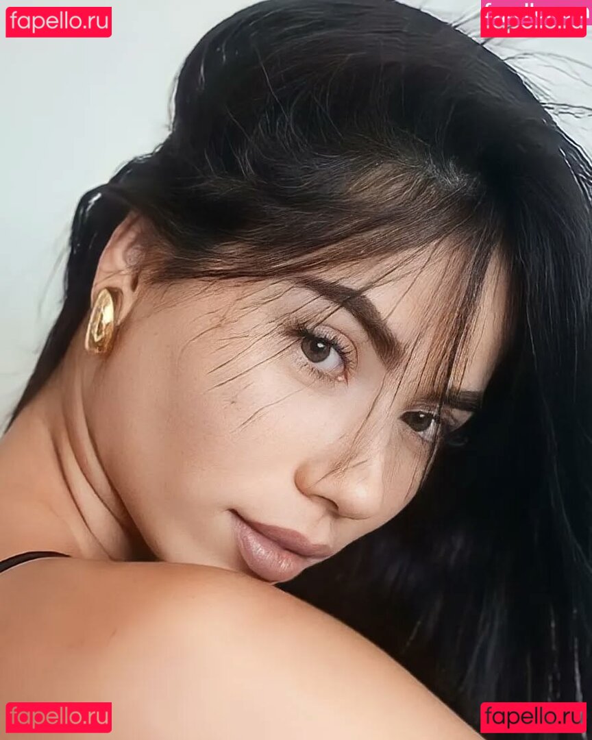 BBC Dildo Solos / Riding / Stroking / Sucking / etc. / https: / lyssaoficiall / talitasilvx Onlyfans Photo Gallery 