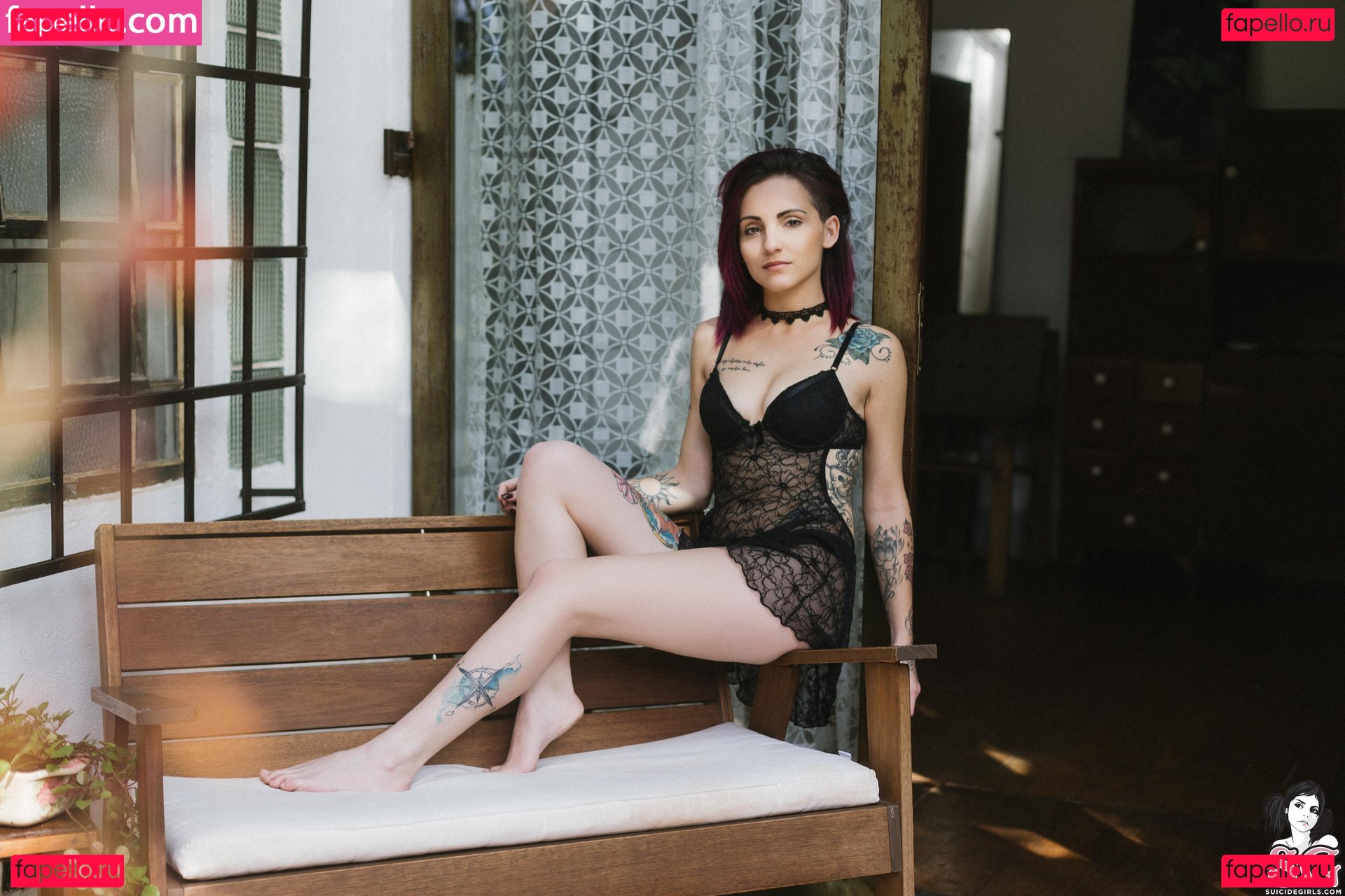 Anaís / anas_socks / anasofficiel_ Onlyfans Photo Gallery 