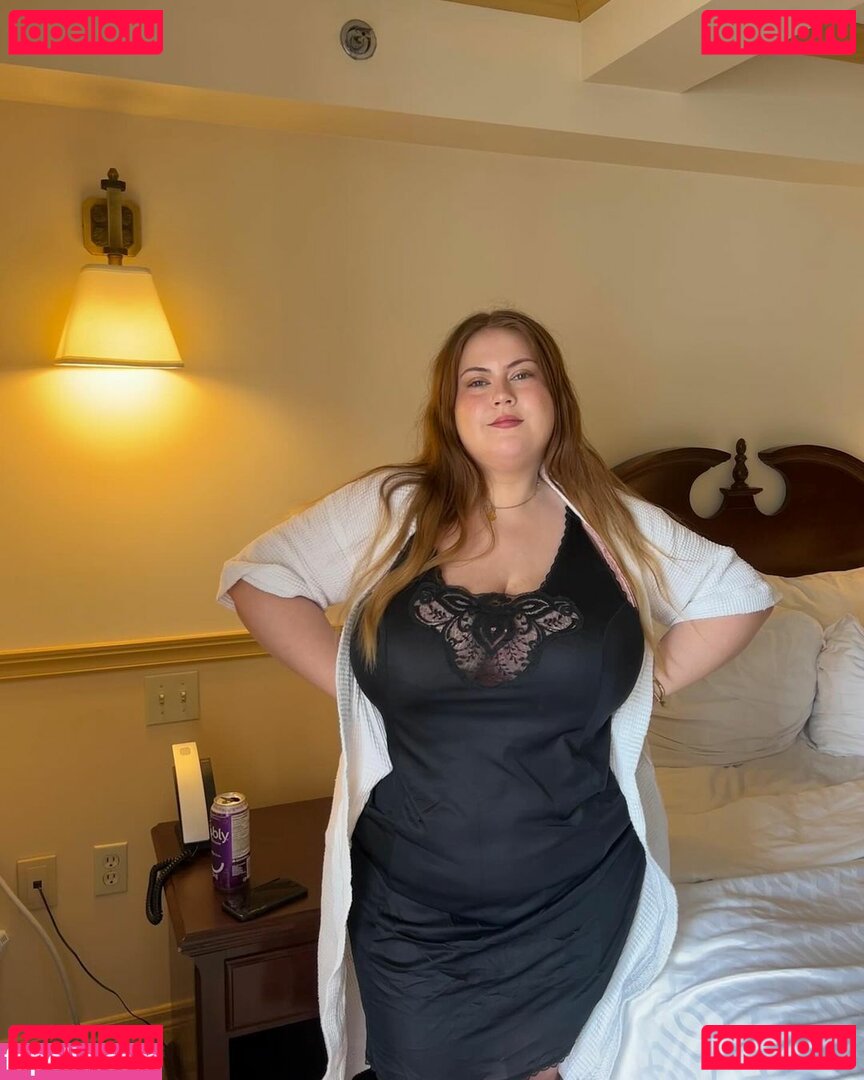 bella.stephens / pokebella Onlyfans Photo Gallery 