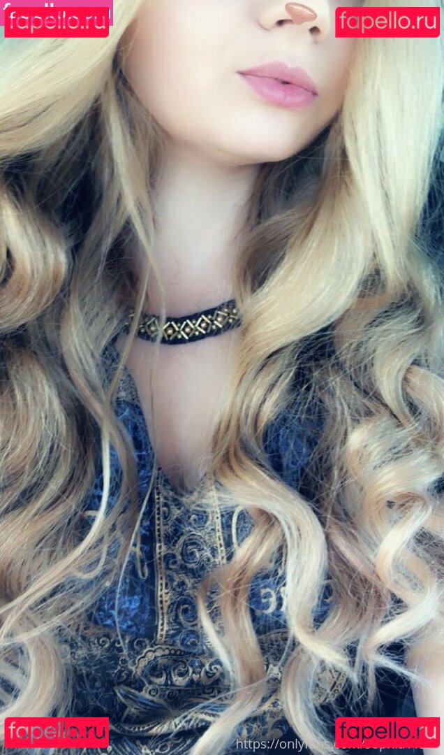 sophia112357 / sophia_lecompte Onlyfans Photo Gallery 