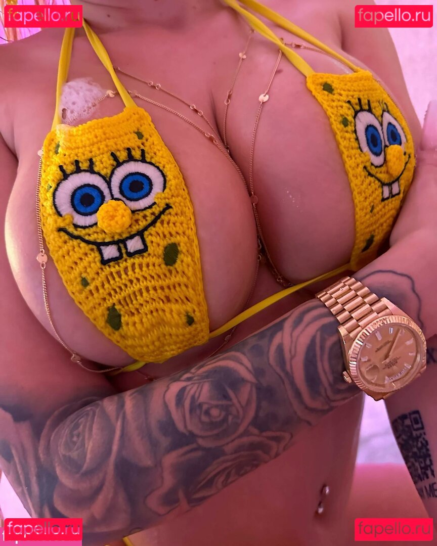 Katja Krasavice / katjakrasavice / katjenkabarbie Onlyfans Photo Gallery 