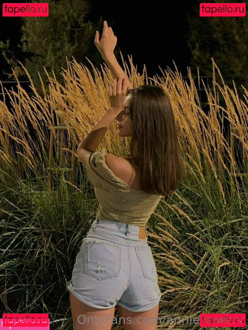 annie_cherry / annie_cherryy / https: / theanniecherry Onlyfans Photo Gallery 