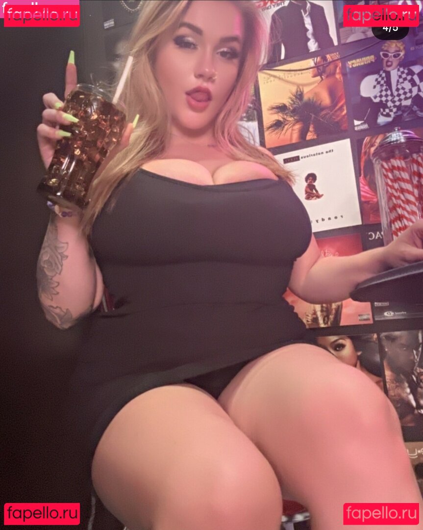 shorty.kait / shortykait Onlyfans Photo Gallery 