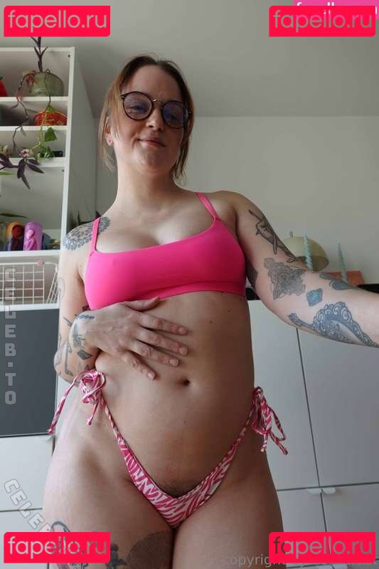 fffloraartist / floraartistt Onlyfans Photo Gallery 