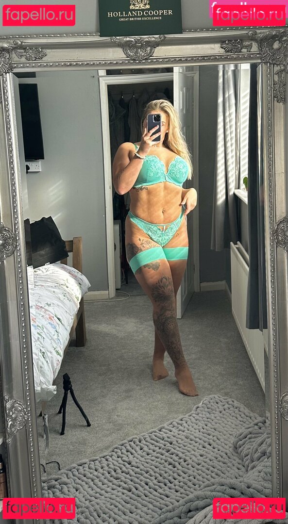 Harriet Barnes / harriet_barnesxx / harrietbarness Onlyfans Photo Gallery 