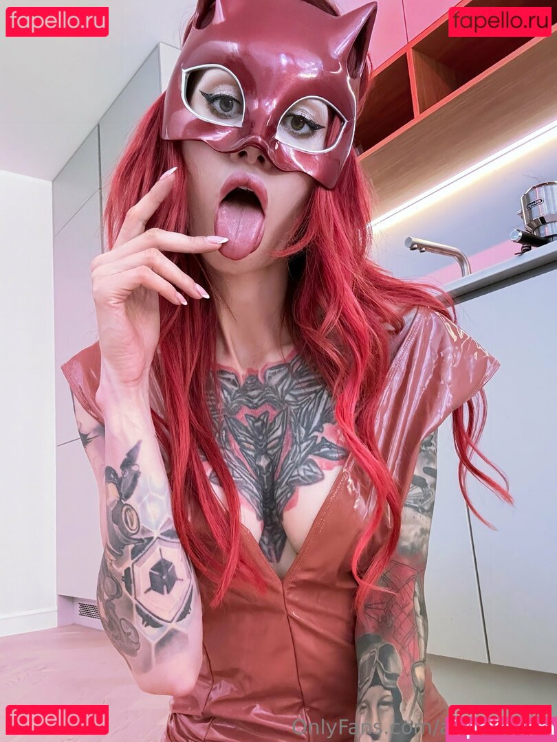 avrorasiren Onlyfans Photo Gallery 