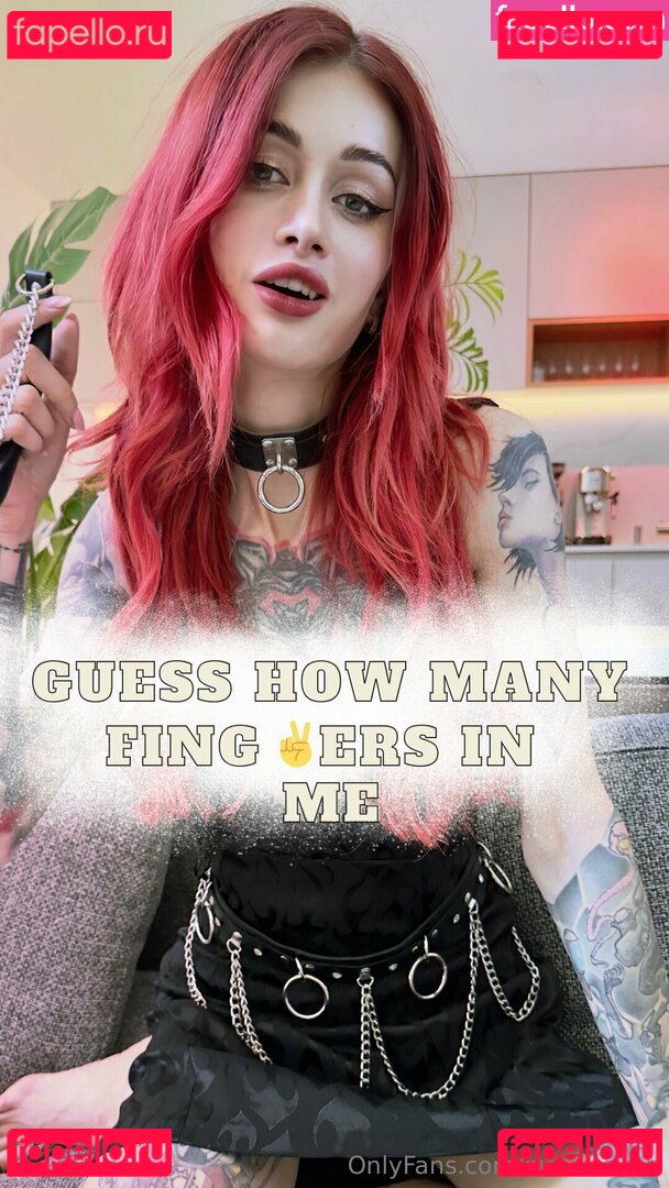 avrorasiren Onlyfans Photo Gallery 