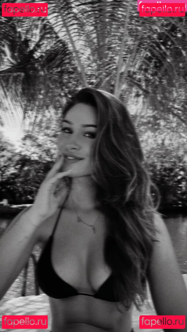 Julia Meck / julia.meck / juliameck Onlyfans Photo Gallery 