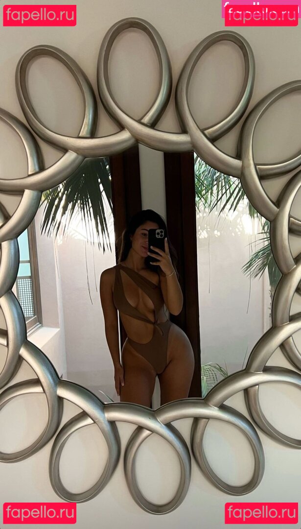 Julia Meck / julia.meck / juliameck Onlyfans Photo Gallery 