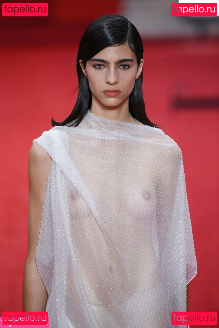 Loli Bahia / lolibahiaa Onlyfans Photo Gallery 