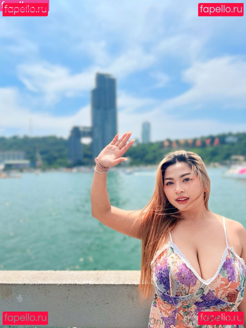 iamskythai / skythai Onlyfans Photo Gallery 