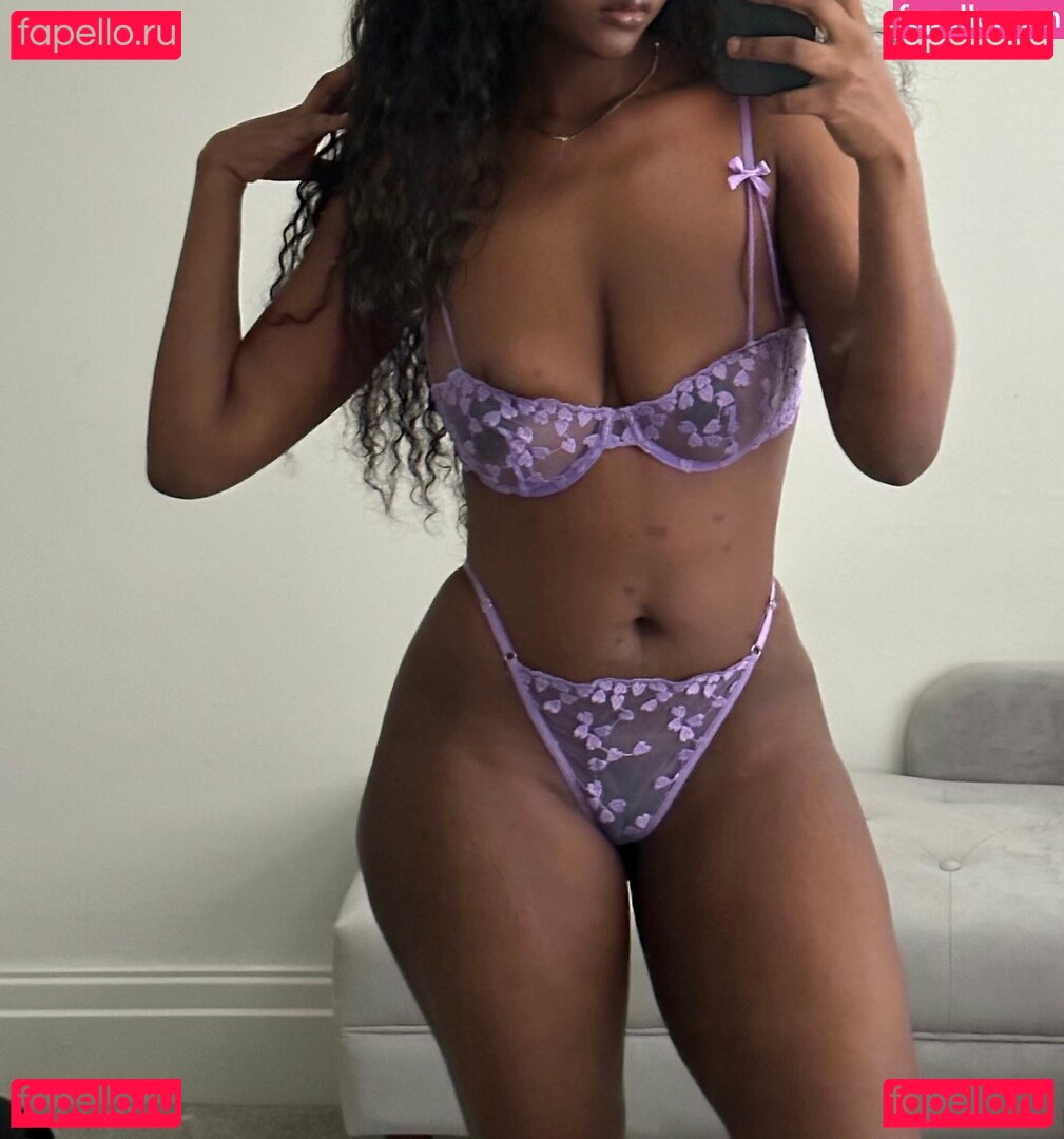 belleafterdark / xobellabailey Onlyfans Photo Gallery 