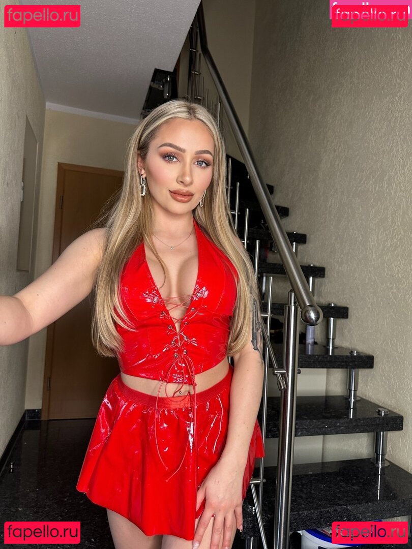 Lucy Love / imlucylove / lucylovede Onlyfans Photo Gallery 