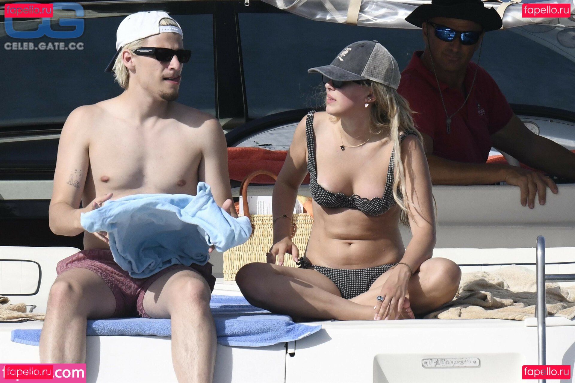 Bobby Brown Onlyfans Photo Gallery 