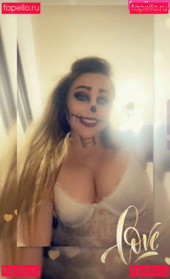 Katelynn / Lovely_kattt / katelynn97_ / mariekatelynn Onlyfans Photo Gallery 