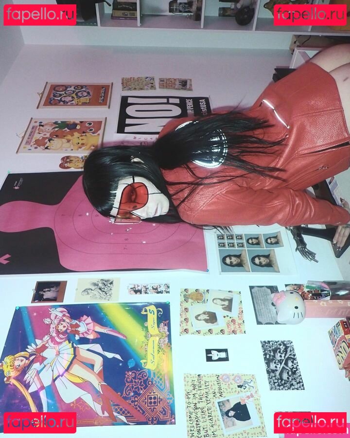 DeathbyRomy / toxicbleubeautyvip Onlyfans Photo Gallery 