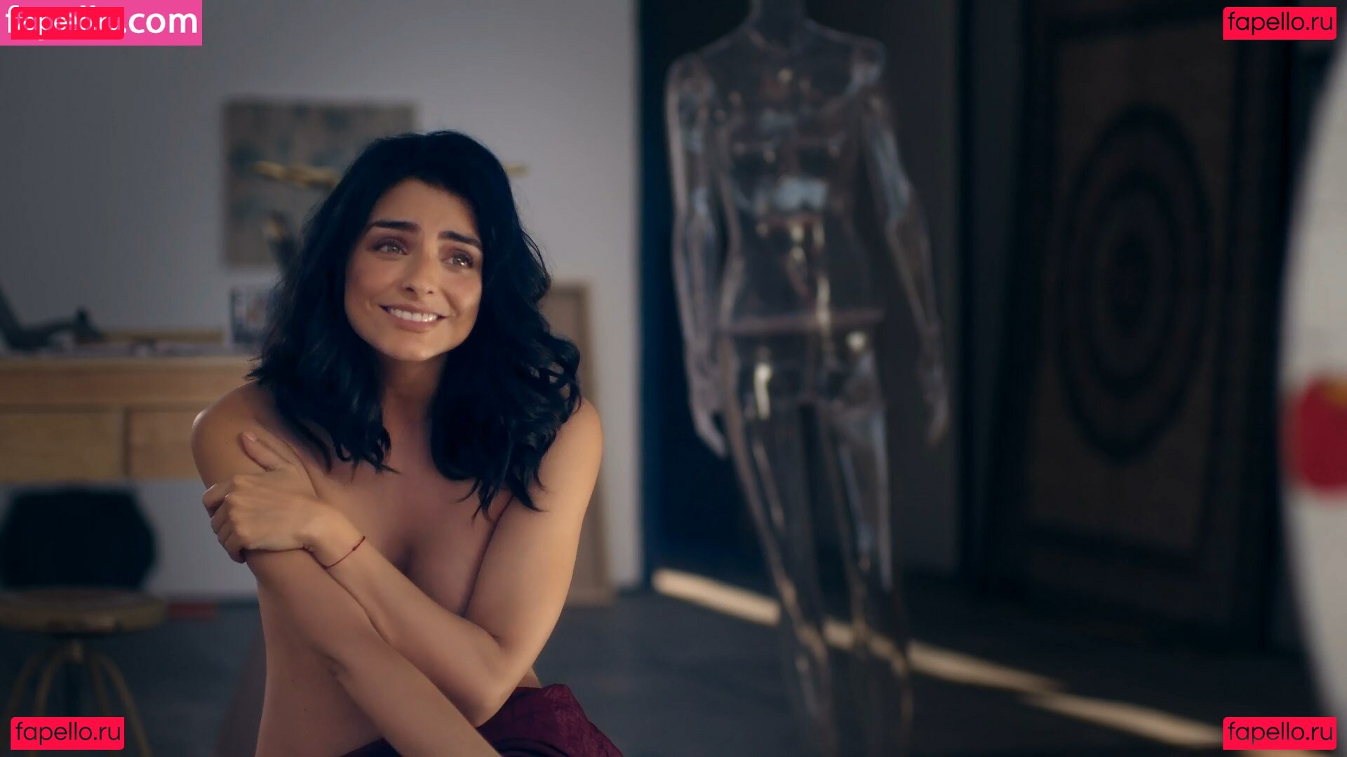 Aislinn Derbez Onlyfans Photo Gallery 