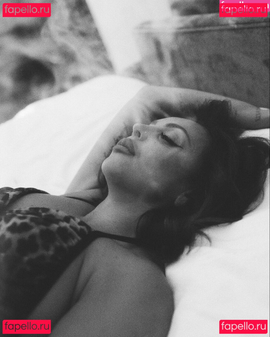 Jesy Nelson / jesynelson Onlyfans Photo Gallery 