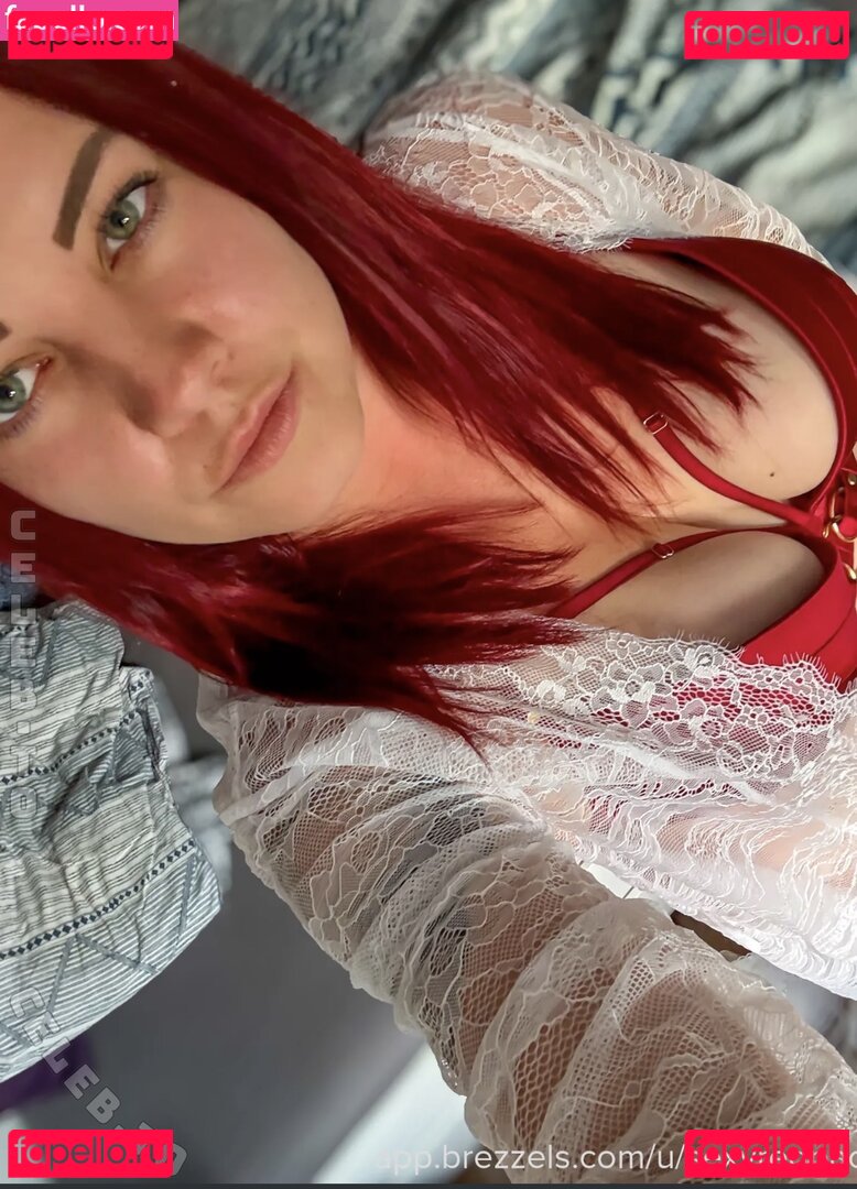 SexyRedPacy Onlyfans Photo Gallery 