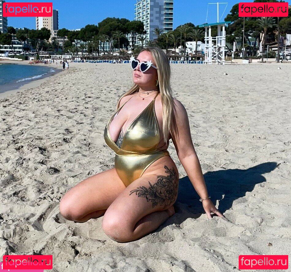 julieeeed1997 Onlyfans Photo Gallery 