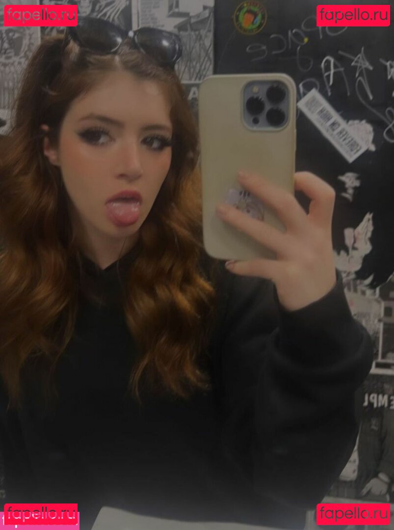 Chrissy Costanza / chrissycostanza Onlyfans Photo Gallery 