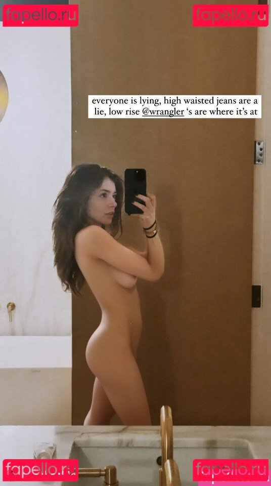 Chrissy Costanza / chrissycostanza Onlyfans Photo Gallery 