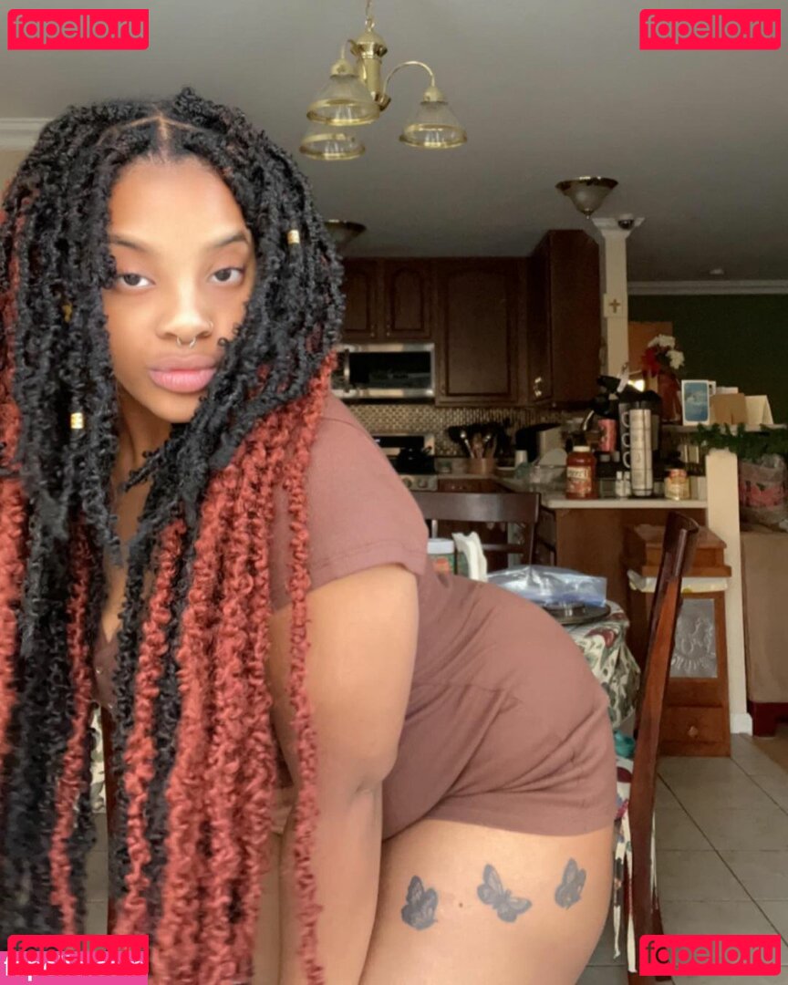 KandiiiKain / kandiiibae Onlyfans Photo Gallery 