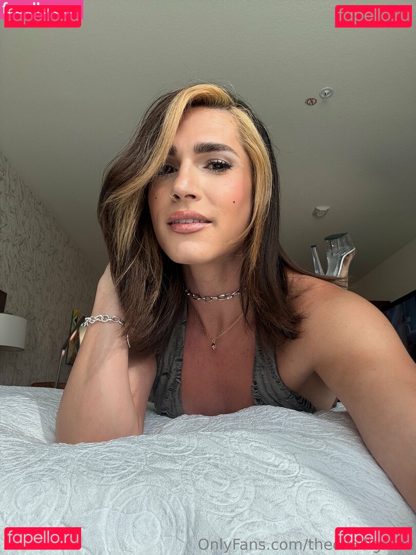 theekalligrace Onlyfans Photo Gallery 