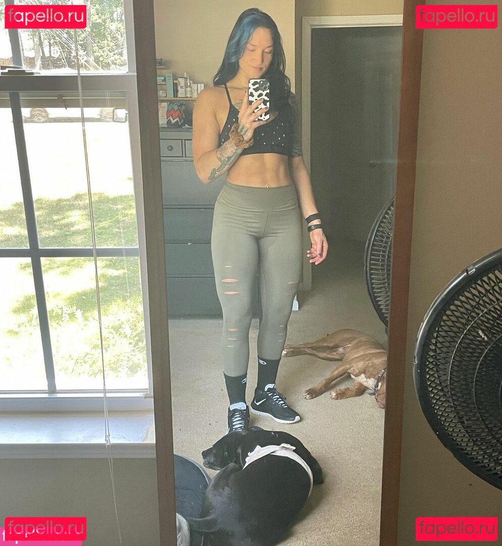 Kris Statlander / callmekrisstat Onlyfans Photo Gallery 