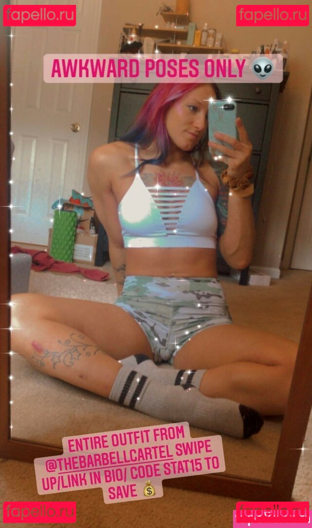 Kris Statlander / callmekrisstat Onlyfans Photo Gallery 