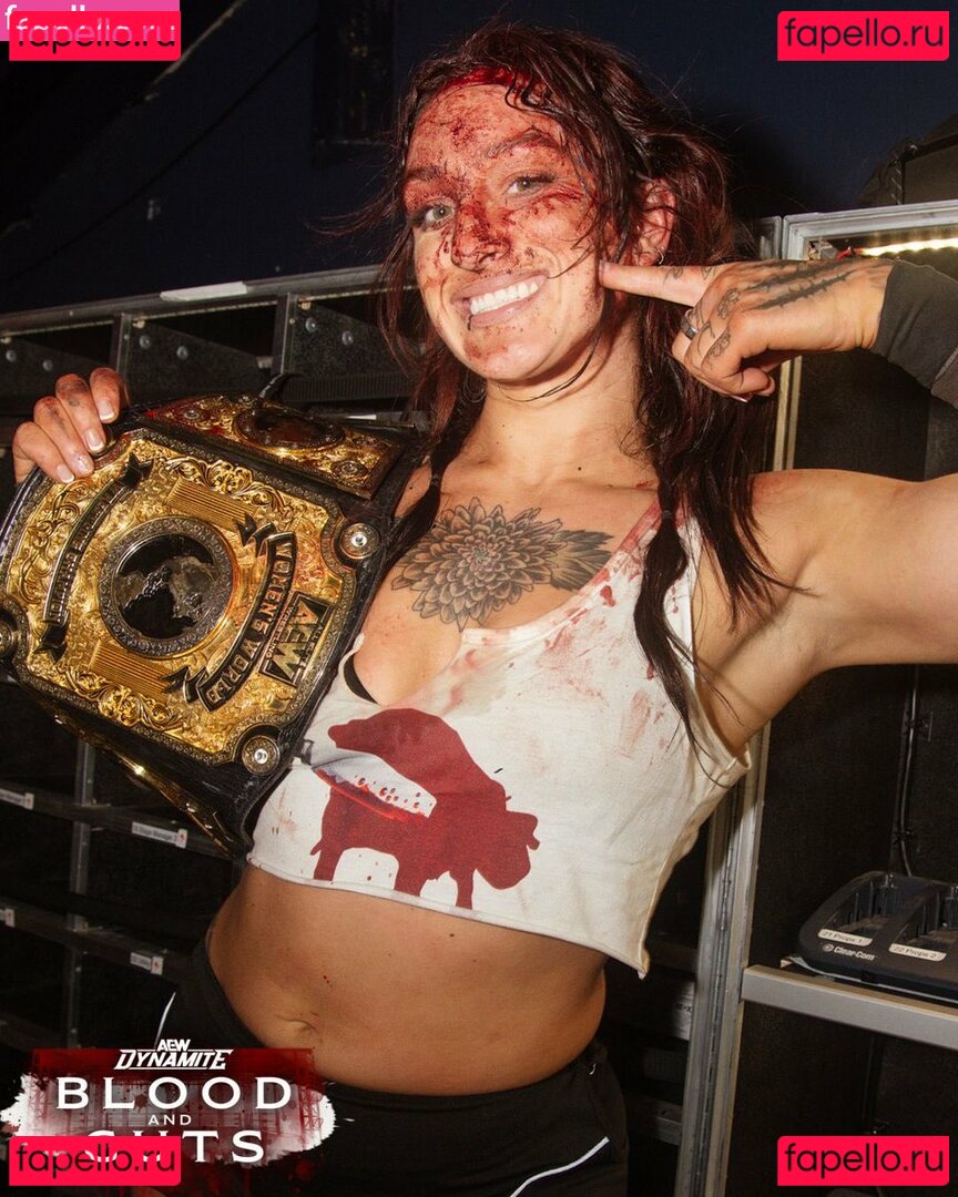 Kris Statlander / callmekrisstat Onlyfans Photo Gallery 