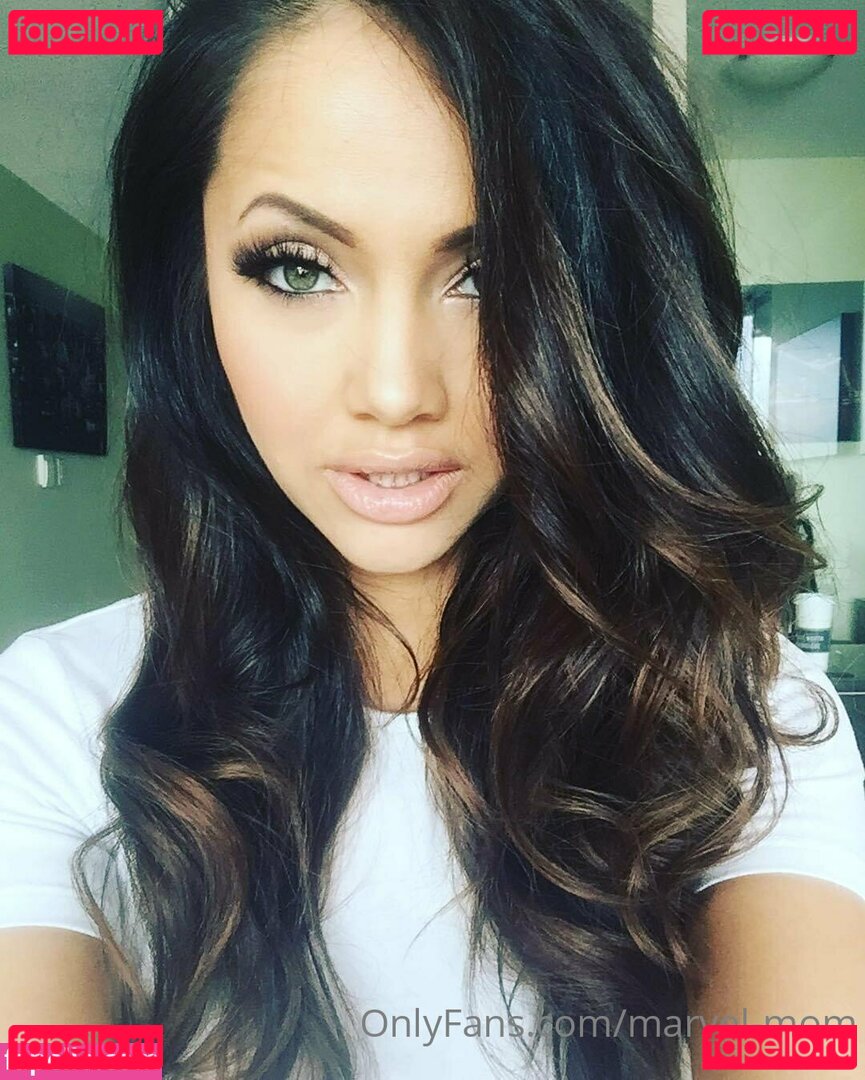 marvel-mom / marvel.mom Onlyfans Photo Gallery 