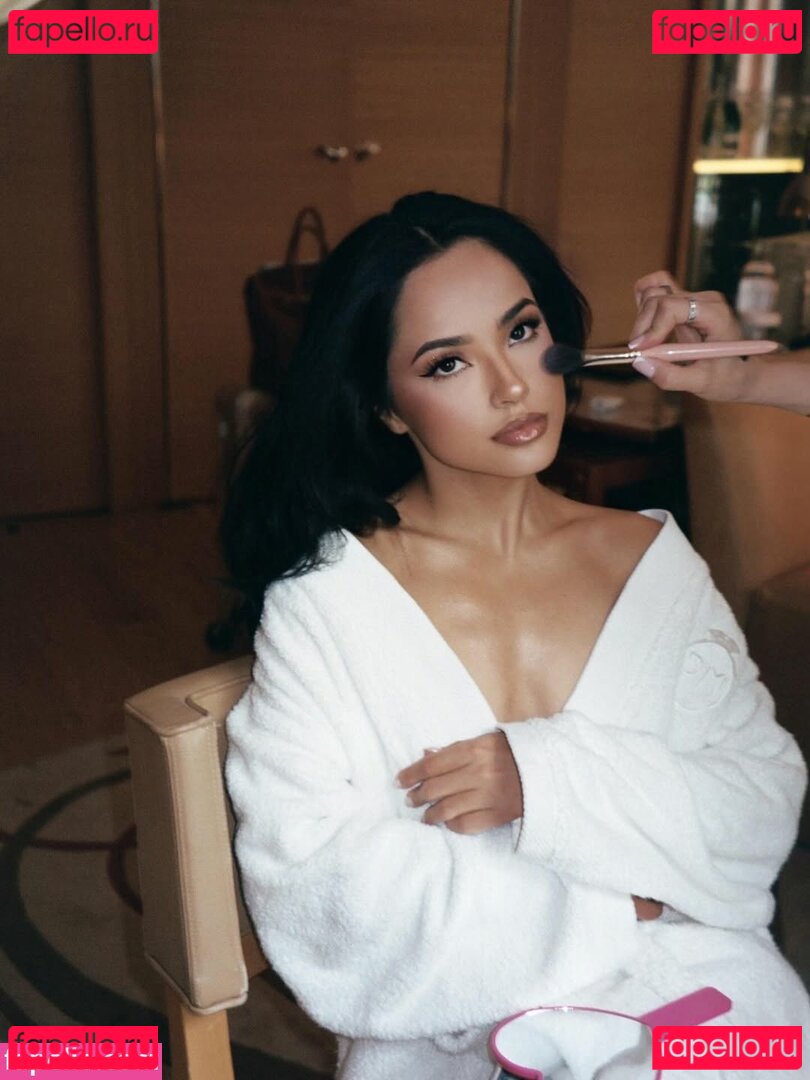 Becky G / iambeckyg Onlyfans Photo Gallery 