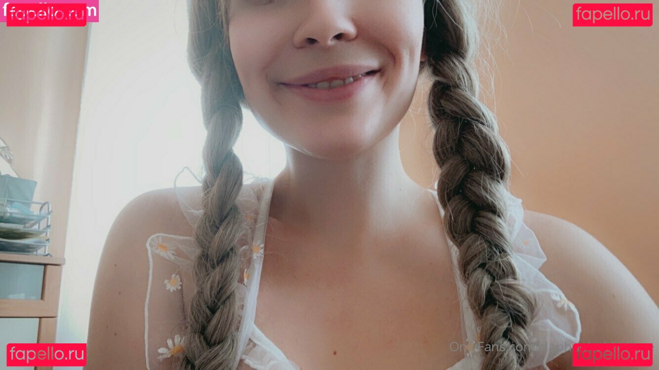 daphnebubble / daphnebubblefree Onlyfans Photo Gallery 