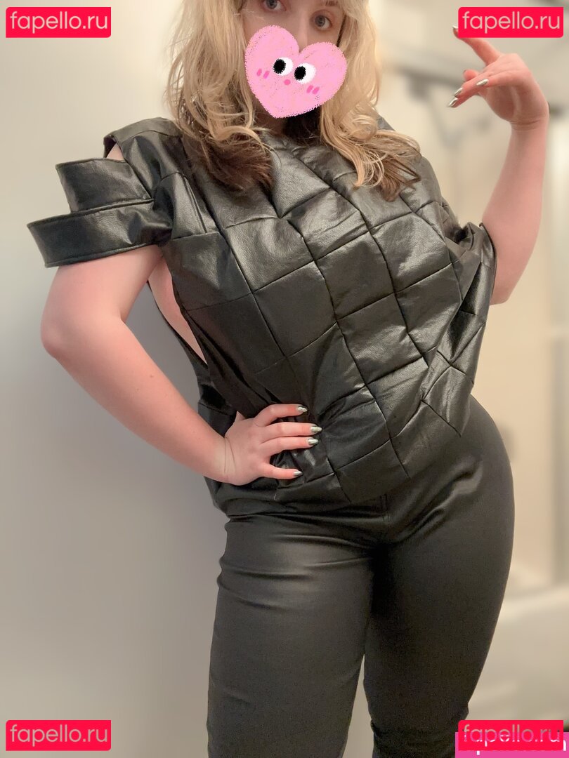 Aretteepls - Nym / aretteepls Onlyfans Photo Gallery 