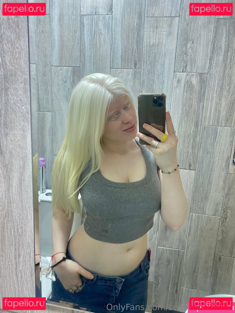 bellawinterx Onlyfans Photo Gallery 