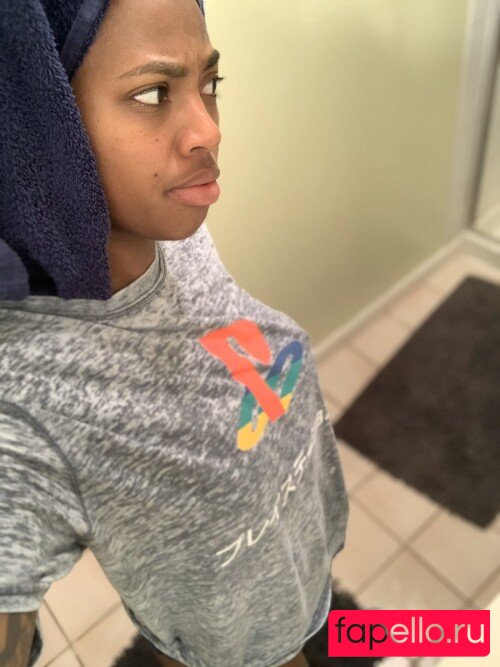 TattedPoodle / tatteddoll22 Onlyfans Photo Gallery 