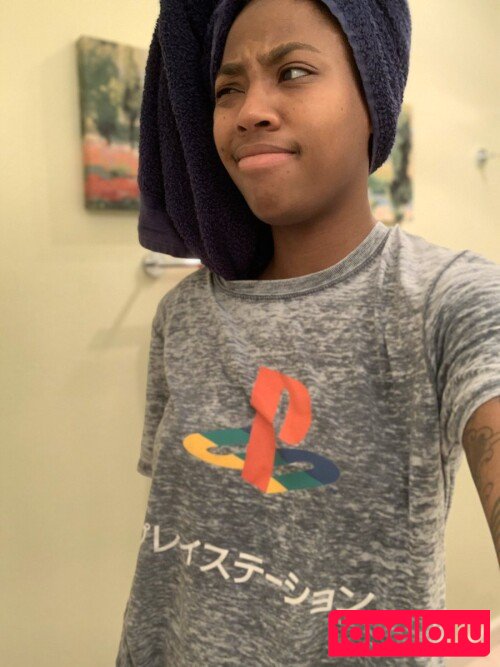 TattedPoodle / tatteddoll22 Onlyfans Photo Gallery 