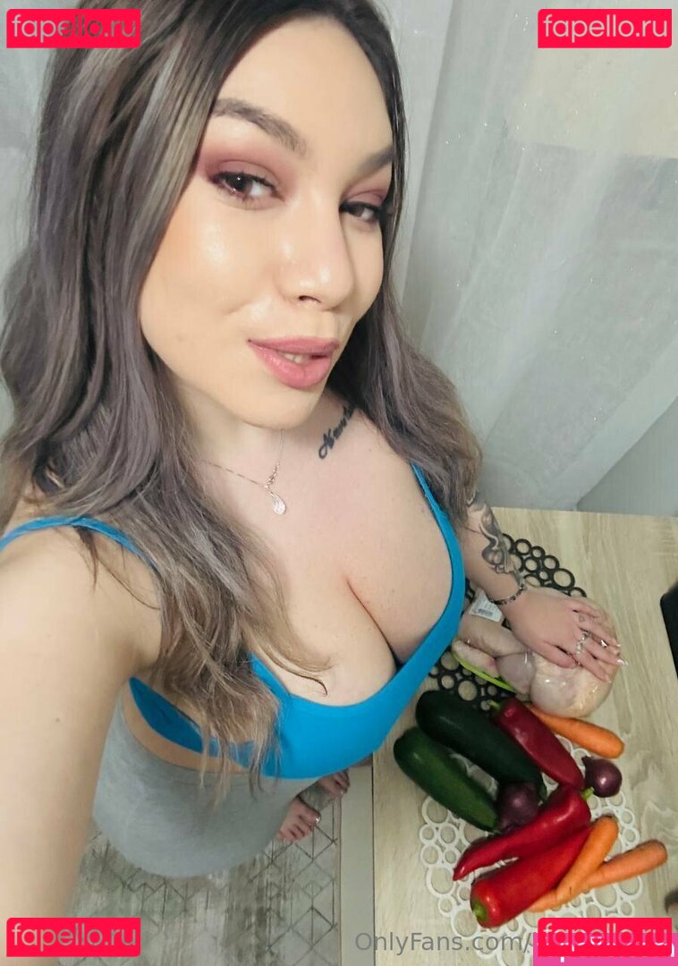 ivyleahlovell / ivylovellvip Onlyfans Photo Gallery 