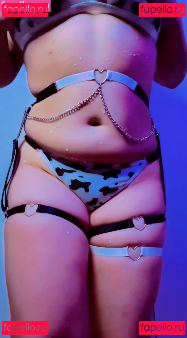 Akidearest / cutelilkitten Onlyfans Photo Gallery 