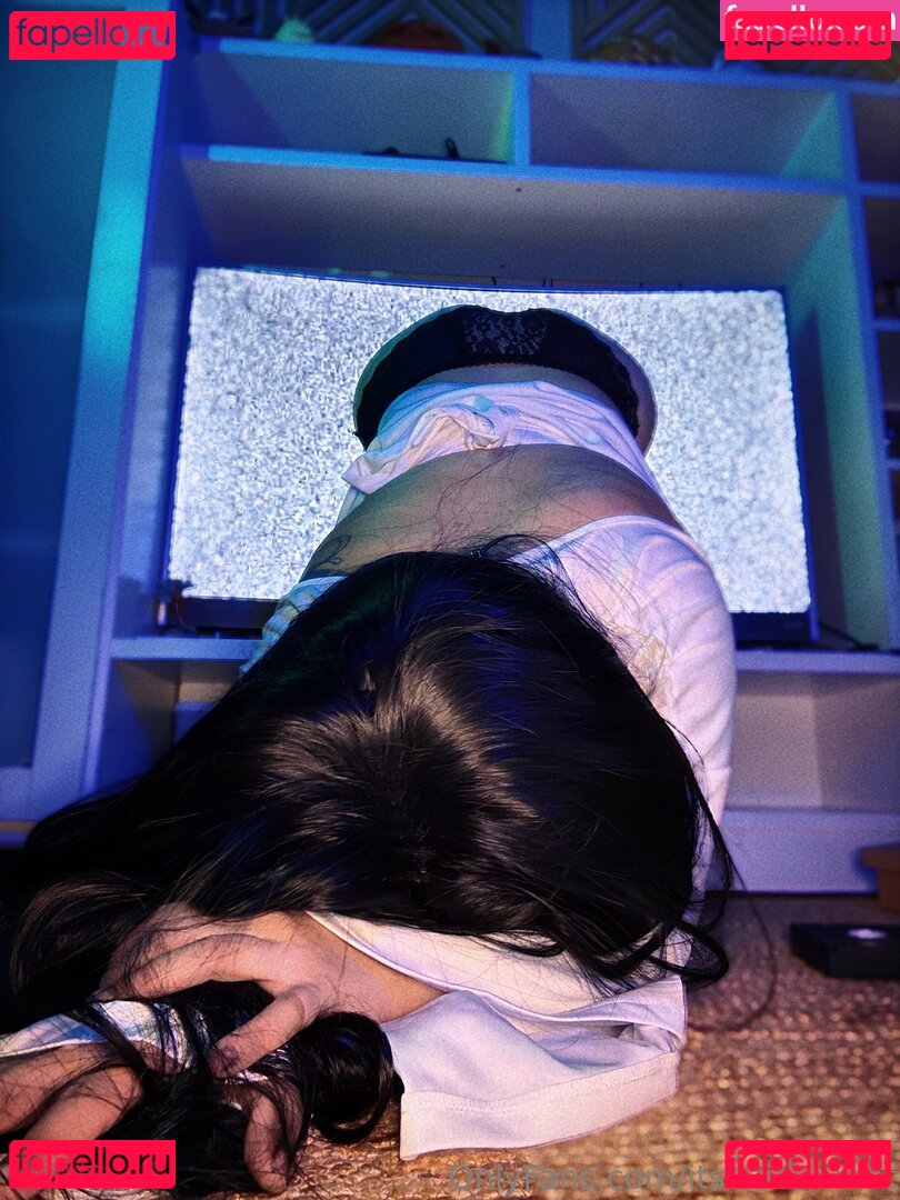 Akidearest / cutelilkitten Onlyfans Photo Gallery 