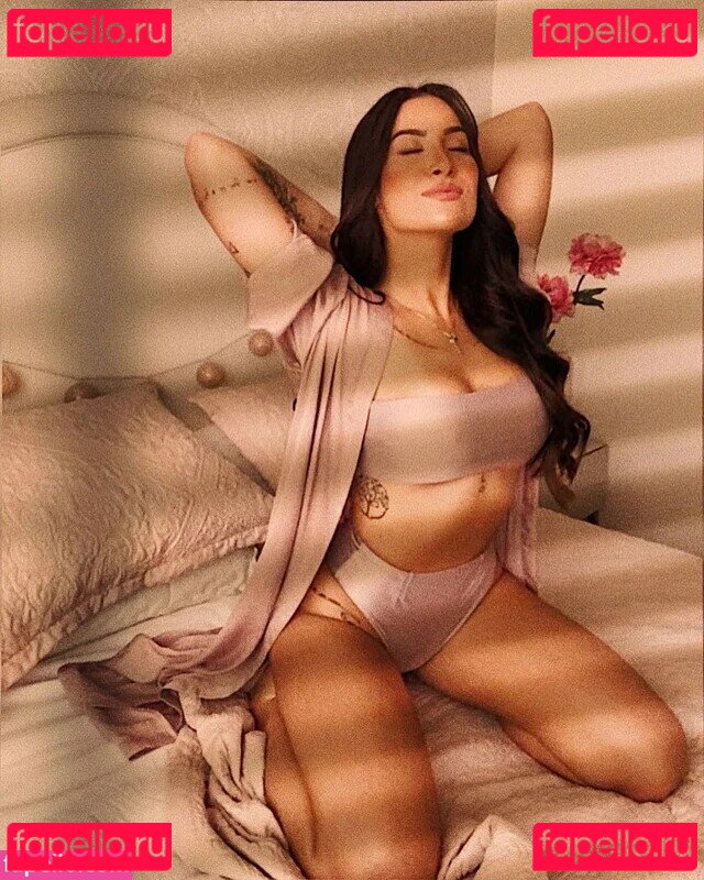 Bianca Andrade / Boca Rosa / bianca / biancaanddrad Onlyfans Photo Gallery 