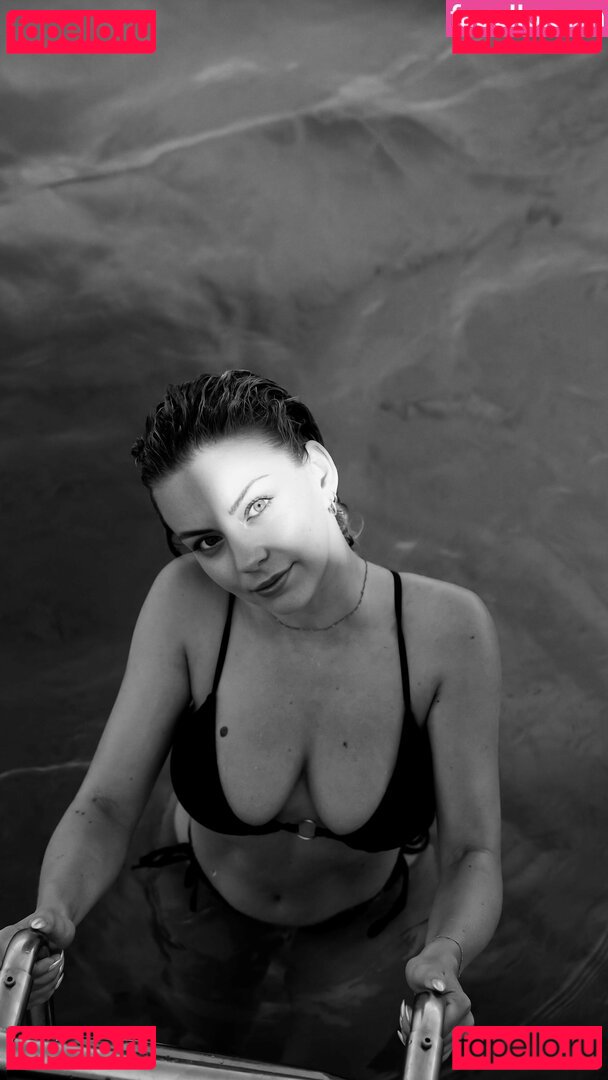 Dalmalaluna / Kitti Dalma / dalunahh Onlyfans Photo Gallery 