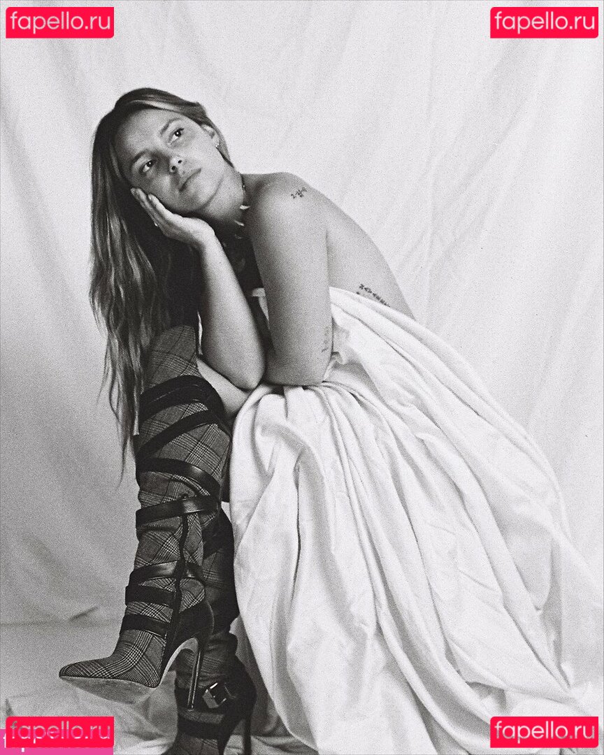 Inde Navarrette / https: / indenavarrette Onlyfans Photo Gallery 