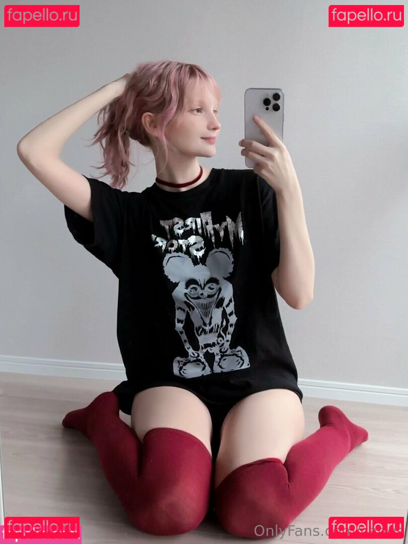 Caties / catiescos / https: / katie_westwood Onlyfans Photo Gallery 